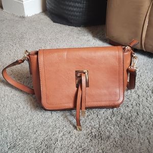 Leather Saddle Brown Crossbody Shoulder Bag Gold Hardware
